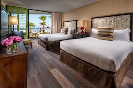 Hilton Is Offering Tons Of Perks For Wedding Room Blocks Free Hotel Hotels With Balconies Hotels Room