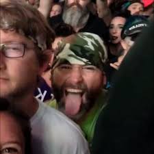 Looking for concert buddy from Bad Omens show