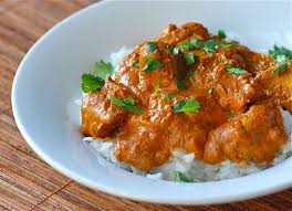 Tout ceux qui aiment la cuisine indienne auront sans doute déjà goûté cette recette demande un peu de temps de préparation à l'avance car le poulet doit mariner dans les épices et le yahourt pendant au moins 3. Chicken Tikka Masala Recette Poulet Tikka Poulet Tikka Masala Recettes De Cuisine
