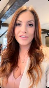 This “pyramid house” in incredible! It has so much potential! Get your  thinking 💭 caps