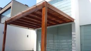 Fácil de construir, rápido y resistente. Terrazas De Madera Con Tejas Ideas De Nuevo Diseno