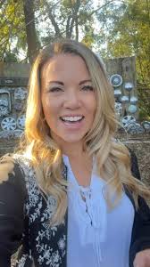 December means Christmas music 🎉🎄🎁 Tomorrow (Friday) is a special day  for a Christmas parody release with Mark Mulch 🙌🏼 #Tropicwonderland  #Christmas #Christmas2024 BeachFront Radio, Radio Trop Rock ...