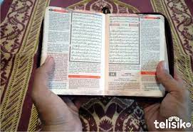 Hal mudah lainnya adalah dengan memiliki alquran kecil. Tips Mudah Khatam Al Qur An Bagi Orang Sibuk Di Bulan Ramadan Telisik Id