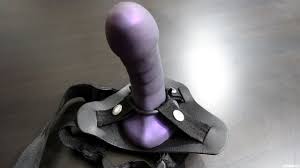 Test du coffret Gode-Ceinture Tantus Curve | 69Desirs