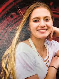 Hello, my name is Arianna Reyes. I am 17 years old and I will be graduating  from Monticello High School