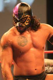 His father is luchador el fantasma. El Hijo Del Fantasma Wikipedia