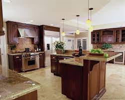 L Shaped Island With 2 Tiers Kitchen Backsplash Designs Kitchen Design Luxury Kitchen Design