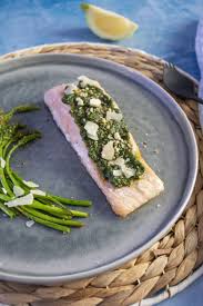Saumon Au Pesto D Ail Des Ours Et Asperges Des Bois Recette Saumon Au Pesto Ail Des Ours Alimentation