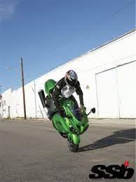 Kawasaki Zx 14r Stoppie Suzuki Hayabusa Kawasaki Motorcycles Hayabusa