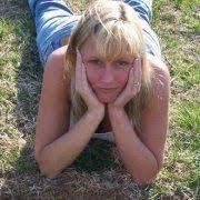 Lisa Windle (lelee37)