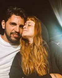 Maybe you would like to learn more about one of these? Carolina Deslandes Apaga Fotos Com Pai Dos Filhos E Deixa De Segui Lo Nas Redes Sociais A Ferver Vidas