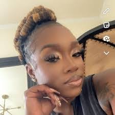 Nia Tucker's Instagram, Twitter & Facebook