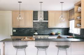 Soon pickled oak was dying. Are Your Oak Cabinets Just Okay It S Time To Upgrade