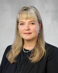 Shelly Powell's Instagram, Twitter & Facebook