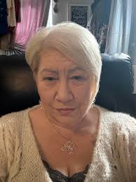 Making night time tea with foraged hops