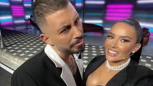 Rakan kongsi seperti Donald, ini adalah cara dia menyokong Bora (FOTO)