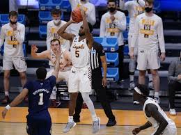 Why loyola chicago's defense is ranked #1 in the country. Rpyetl1hlrkcam