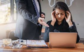 Attaquer son employeur en justice : Comment Saisir Le Conseil De Prud Hommes