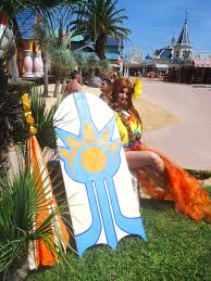 Pin On Leona Cosplay Pool Party