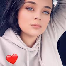 Christina Lyons (@christina.love.980) • Facebook