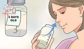 Bật mí cách nhận biết sữa mẹ rã đông bị hư chỉ trong vài giây