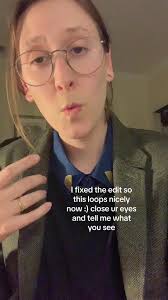 To me it gives bells, magic, hypnosis, maypole, ritual sacrifice  🤘#smallfools #choirtok #choir #vocalharmony #crunchyharmonies #enya  #ericwhitacre #loop #cottagecore #fae #fantasy #originalcharacter