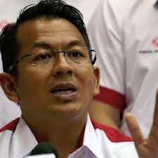 Jika sebelum ini umum dikejutkan apabila ahli parlimen nibong tebal rebah di parlimen, hari ini sekali lagi sesi persidangan. Ahli Parlimen Paya Besar Angkat Suara Anak Muda Ke Parlimen