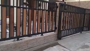 Pagar sebenarnya bukan bagian utama dari rumah. Tips Memilih Pagar Rumah Pagar Brc Hot Dip Griya Mandiri Konstruksi