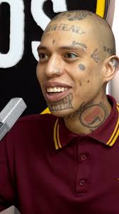 Así conocimos a Benjamin Estrada! 👀 Escucha el episodio que grabamos con  David 'El Dee' Espinosa Platicando sobre: su nueva novela gráfica FORANEO,  como tomar referencias de lo que uno vive para