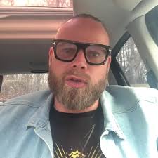 Marcus Olson skickar en hälsning!