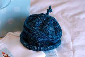 Sock Yarn Baby Hat Gift By Knittygrittythoughts Via Flickr Beginner Knitting Patterns Knitting Patterns Free Beginner Sock Yarn Hat