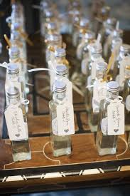 | © red eye collection. Hochzeits Deko Selber Machen Gunstige Tischkarten Gastgeschenk Ringkastchen Cute766