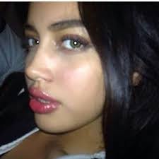 Cindy Leighton's Instagram, Twitter & Facebook