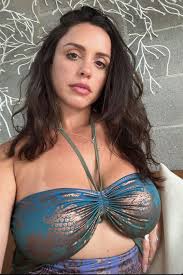 Ana Carolina Serra : rpornID