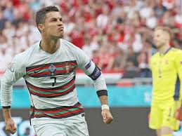 834,135 likes · 28,133 talking about this. In Photos Portugal And Juventus Superstar Cristiano Ronaldo Shoots To Top Of Instagram Rich List Sports Photos Gulf News