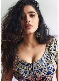 Heroine images, actress hot photos and heroines wallpapers are always high in demand, and if so what are you waiting for, browse on koimoi.com for all the latest hd bollywood heroine photos. Actress Ketika Sharma Hot Hd Photoshoot Photos Whatsapp 977x1350 Download Hd Wallpaper Wallpapertip