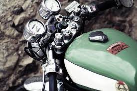 If You Re Looking For Motorcycle Detailing Services Check Out Drip Detailing We Have Over 5 Years Of Experienc Motorcycle Business Vector Illustration Chrome