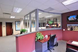 Glass half walls can be utilized in a variety of ways, from room dividers to a shower half wall with glass. Curved Glass Wall Glass Wall Panels Glass Partition Walls