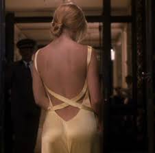 Kate Hudson In How To Lose A Guy In 10 Days I Can T Forget This Yellow Dress I Love Her Hair In This Scene Dayd Kate Hudson Hair Party Fashion