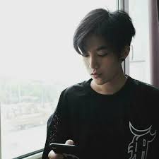 Lihat ide lainnya tentang tomboi, selebritas, gaya rambut pendek. Tina Jittaleela Fans Postingan Facebook