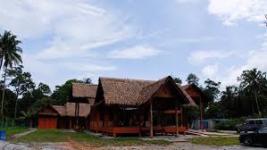 Then do visit mah meri cultural village with friends and family and have an unforgettable raya with amazing mah meri cultural display in relaxing atmosphere of carey island. Mah Meri Cultural Village Visit Selangor