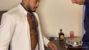 Alejo ospina room service - rpsnt.cz