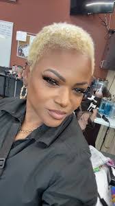 Anisha Smith's Instagram, Twitter & Facebook