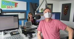 Ihre motivation dabei sei nicht, die politik zu beeinflussen. Ein Jahr Ndr Info Podcast Das Coronavirus Update Radioszene