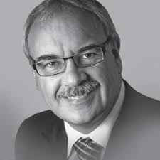 Gloria Aldrich's Instagram, Twitter & Facebook