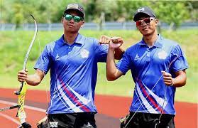 Charming taiwanese archer and yellow is his life. å°„ç®­ 720é›™å¸¥é­å‡ç©å½­å£«èª ç›®æ¨™çž„æº–ä¸–å¤§é‹é‡'ç‰Œ éº—å°é‹å‹• Line Today