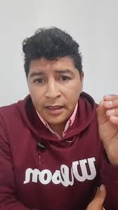 agotados de ver referentes y referentes sociales rotos. quien cuida a los  que cuidan? Aaron nacer