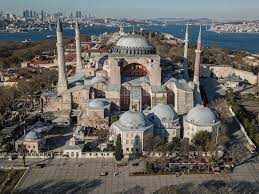 The fascinating mosaics of hagia sophia tell us many mysterious things about the history of this 1.500 year old edifice. Erfolg Fur Erdogan Hagia Sophia Darf In Moschee Umgewandelt Werden Welt Vol At