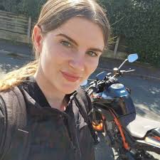 Been riding Paddock Motorcycle's 2023 Yamaha MT09 SP before the 2024 face… 