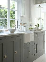 The Great White Debate With Images Kitchen Inspirations Kitchen Renovation Kitchen Remodel